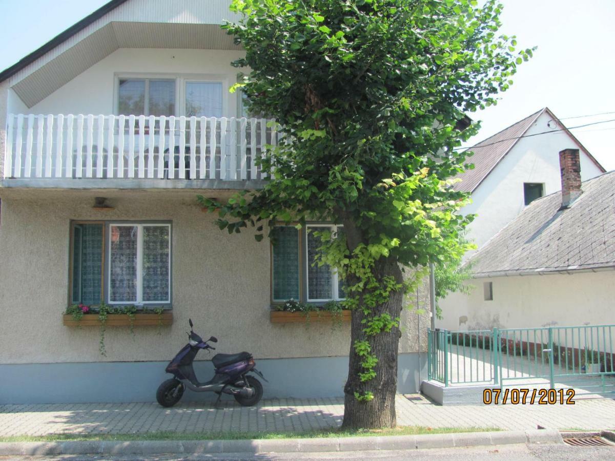 Jasmin Apartman Balatongyörök Εξωτερικό φωτογραφία